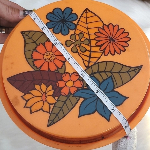Vintage 70s Rubbermaid Plastic Groovy Flower Floral Cottagecore Orange Canister - Picture 14 of 14
